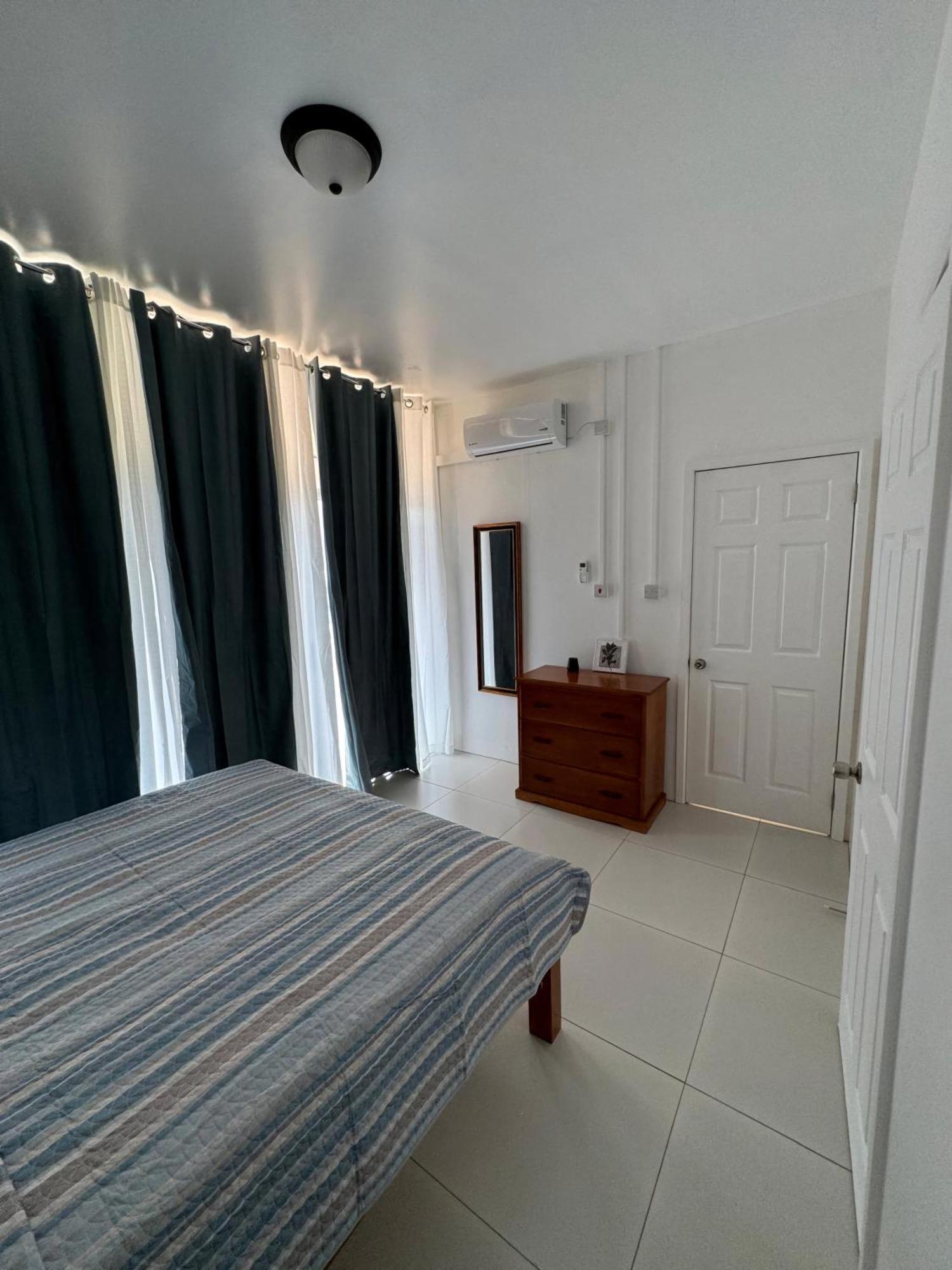 Eldorado Guesthouse & Car Rental Roseau Zimmer foto