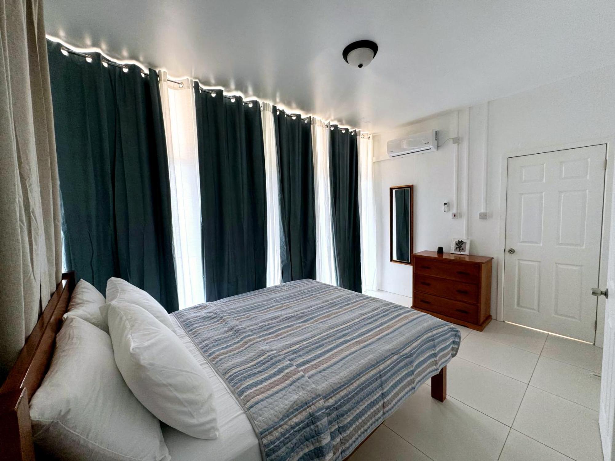 Eldorado Guesthouse & Car Rental Roseau Zimmer foto