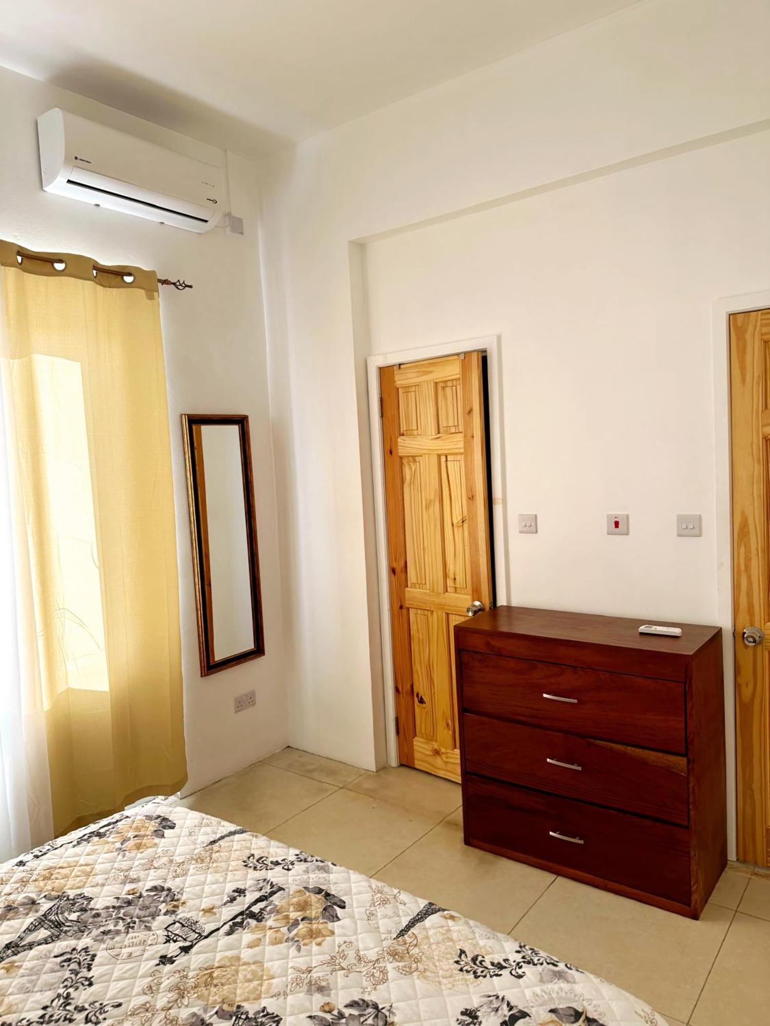 Eldorado Guesthouse & Car Rental Roseau Zimmer foto